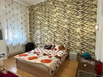 Apartament de vânzare la curte comună în zona Ultracen...