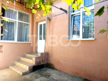 Apartament la casa 2 camere 52 mp si gradina 60 mp Central C