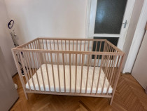 Pat bebe ikea din lemn si saltea din spuma