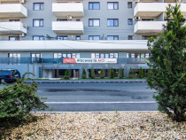 Spatiu Comercial de Inchiriat/Vanzare cu front stradal in...