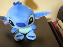Jucarie Dinozaur plus Stitch