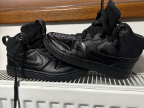 Adidasi Nike copii