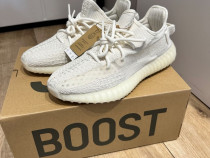 Adidas Yeezy Boost 350 V2 Bone
