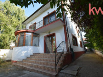 Casa Moderna 4 camere, 212 mp, mobilata, teren 377 mp