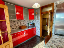 Apartament 2 camere situat in Str. Decebal-Bd. Daciei, cu Ga