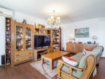 Clădire Modernă, Ideală pentru Locuință sau Afacere, cu