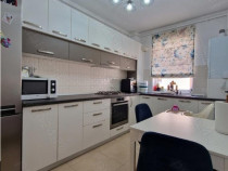 Apartament 2 camere | Decomandat | Loc de parcare | Boxă | Tractorul