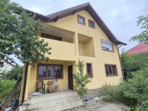 Imobil situat în zonă centrală - Aleea Zorilor