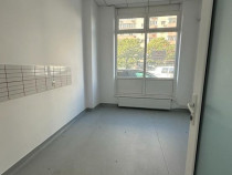 Stefan cel Mare 104 mp vitrina 12 m vizibilitate buna