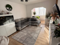 Apartament cu 3 camere, 71 mp, renovat complet, zona Tractor