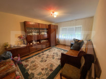 Apartament 3 camere, 65 mp etaj 2/4 decomandat, zona Dumbrav