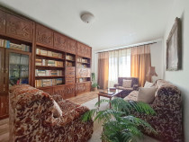 Apartament 3 camere zona Mercur-direct proprietar