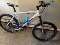 Bicicletă hidraulică roți 27,5