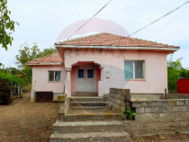 Casă / Vilă cu 3 camere de vânzare