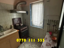 - Apartament 4 camere confort 2, zona Obor, suprafata 55mp