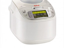 Mașină de copt multicooker și friteuza