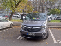 Auto moto Opel Vivaro