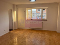 Vanzare apartament 3camere Calea Calarasilor-Matei Basarab