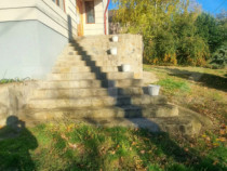 VILA 7 camere 10 min de A3,DN1