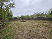 Teren intravilan Bradu, 600 mp