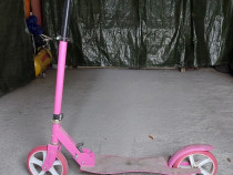 Trotineta fetițe