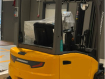 Motostivuitoare pe baterie si diesel