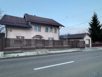 Casa individula de vanzare, 4 camere, zona Mihoveni