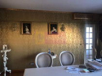 Apartament unic decorat &icirc;n stil clasic baroc, Camera de ...