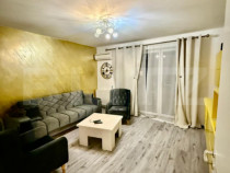 Apartament de vanzare, cu 2 camere, decomandat, etaj 7/8, zo