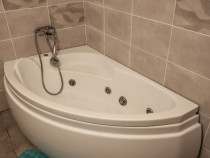 Cadă hidromasaj Nouă