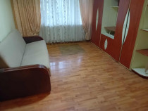 Apartament 2 Cam Centru B-dul. Dacia 45mp parter semirenovat centrala