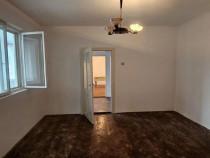 Casa din caramida &ndash; Zona Centrala, Parc CFR &ndash; Pret 17...