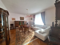 Apartament 4 camere , pet friendly, cu parcare si curte, ...