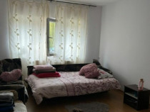 Apartament Cu 3 Camere Decomandate - Etaj 1 Zona Obcini