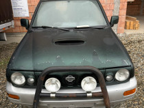 Nissan Terrano 4x4 Diesel 2.7