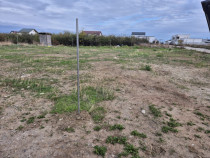 Teren intravilan Carcea, 19 m deschidere, toate utilitatile