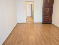 Vand apartament 3 camere cu intrari separate in Deva, Titu Maiorescu