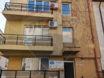 Parter + Etaj 1 de &icirc;nchiriat &icirc;n vilă &ndash; 220 mp &ndash; Zo...