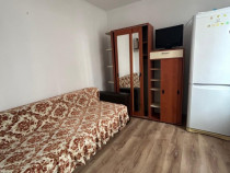 Camera de camin cu baie si bucatarie, etaj 1, Florilor - Albastrelelor