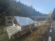 Teren intravilan 2000 mp, zonǎ montanǎ, V&acirc;ltori, Vadu Mot