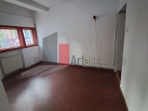 URGENT!, Cismigiu, parter cu intrare din strada, liber, N...