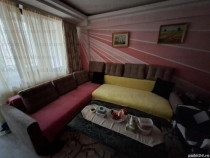 Apartament 3 camere, decomandat - zona Tractorul