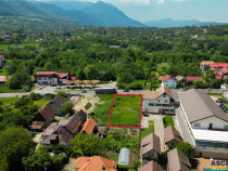 FILM!Punct de atractie:intravilan in vecinatatea Castelului