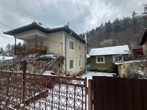 Casă spațioasă &icirc;n Gura Văii &ndash; la doar 10 km de Drobeta Turnu Severin