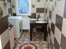 Apartament 2 camere de v&acirc;nzare &ndash; Ultracentral, Tecuci - NEGOCIABIL