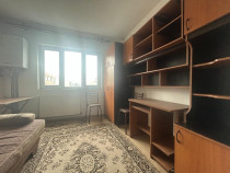 Camera de camin cu baie si bucatarie, zona Tractorul!