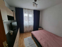 Apartament 3 camere , in Mircea