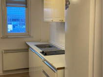 &Icirc;nchiriez apartament 3 camere la prima &icirc;nchiriere Bartolomeu
