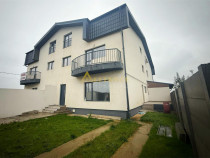 Casa tip quadruplex - 6 camere 3 bai - teren 250mp
