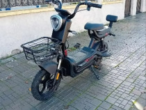 Scuter Electric Nou &Icirc;n Garanție